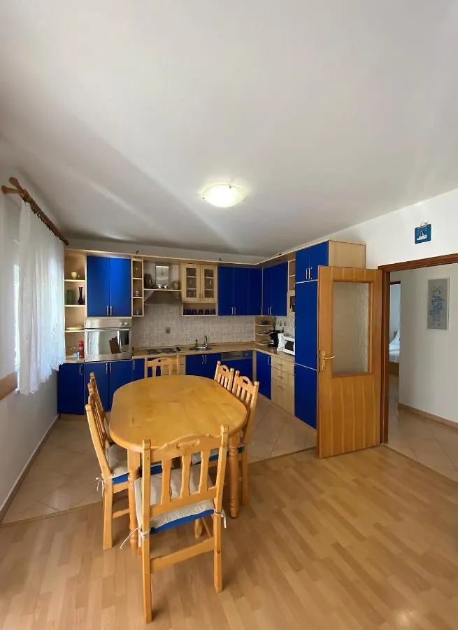 App Ratkovic Appartement Novi Vinodolski Kroatië